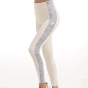 Vuori Aspire Elevation Legging Dune Heath Tan NWOT